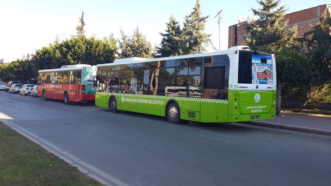 Adana_havalimani_otobüs_durağı